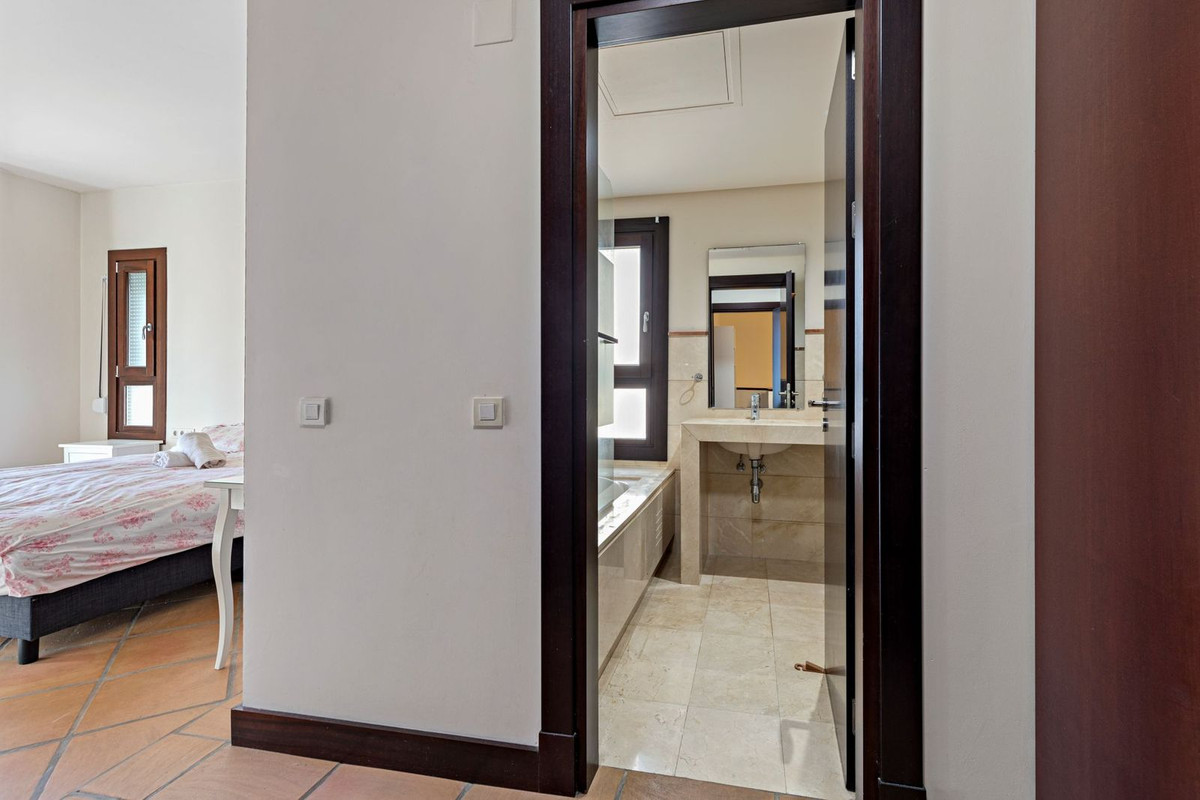 Appartement te koop in Benahavís | 4 slaapkamers H5297995