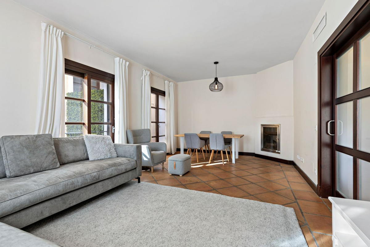 Appartement te koop in Benahavís | 4 slaapkamers H5297995