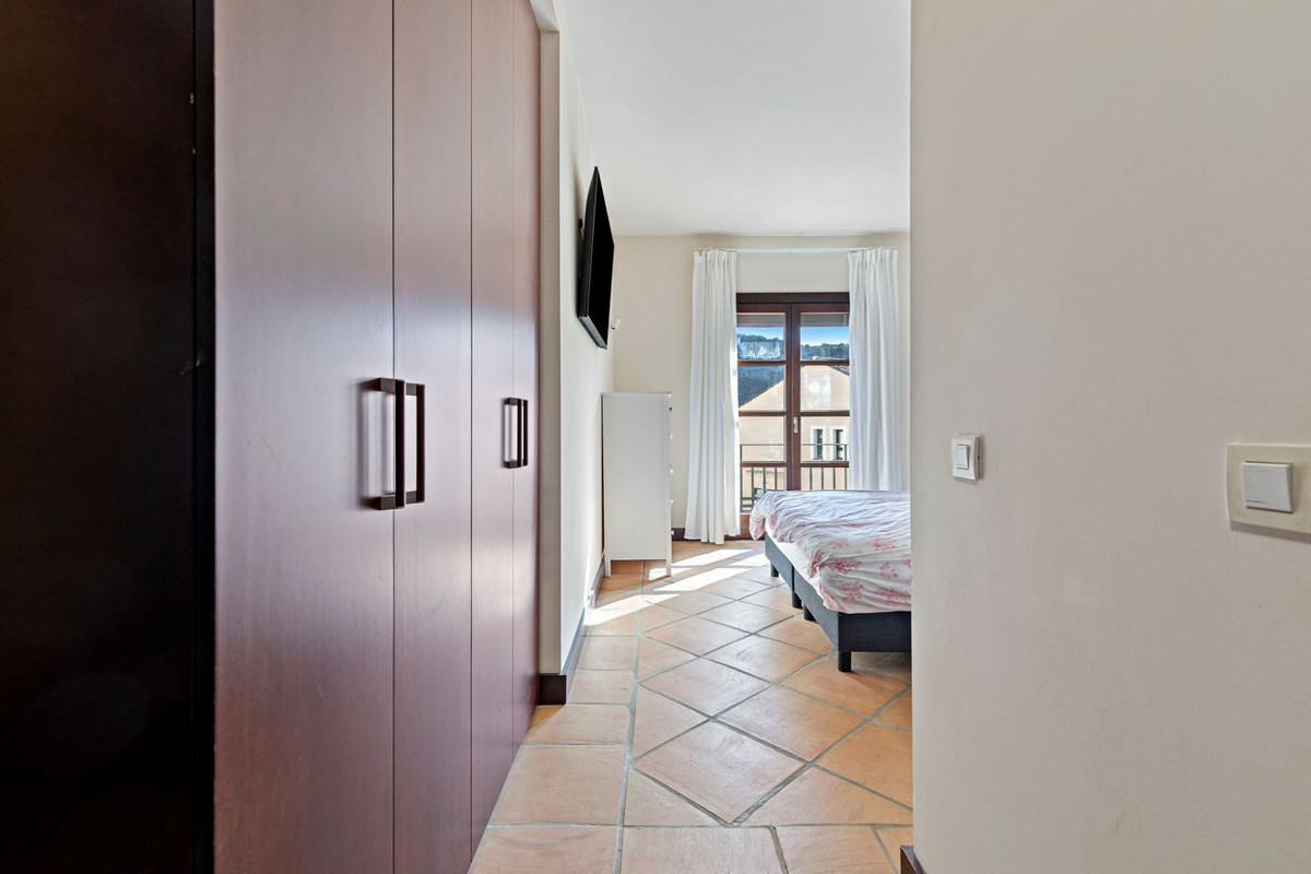 Appartement te koop in Benahavís | 4 slaapkamers H5297995