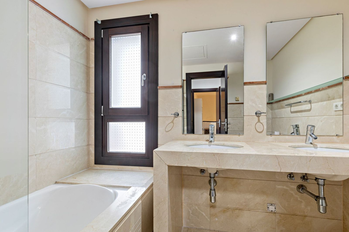 Appartement te koop in Benahavís | 4 slaapkamers H5297995