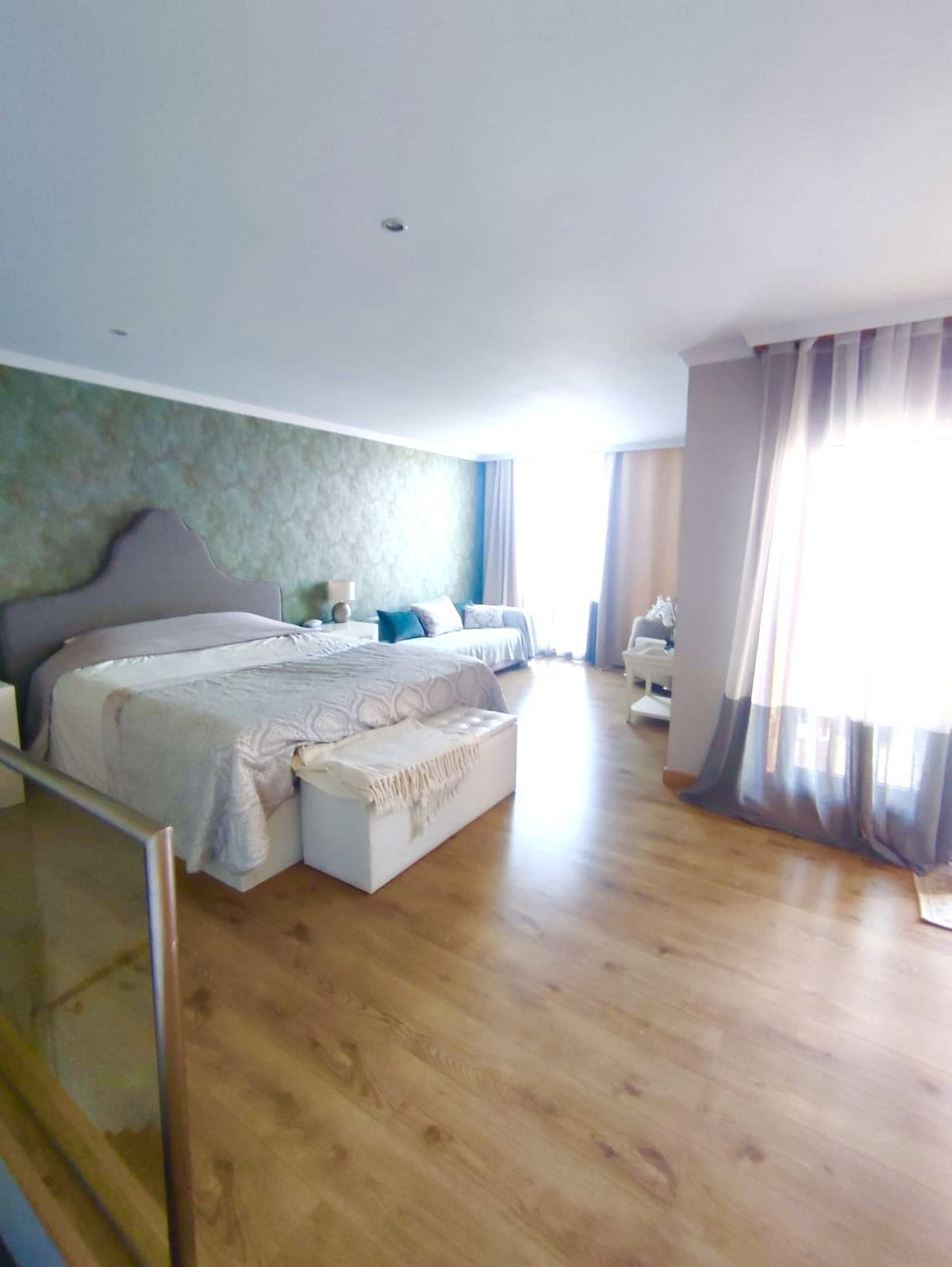 Appartement te koop in Benahavís | 4 slaapkamers H5302945