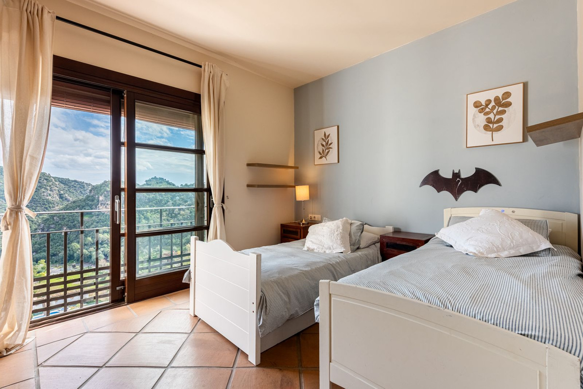 Property main view 25