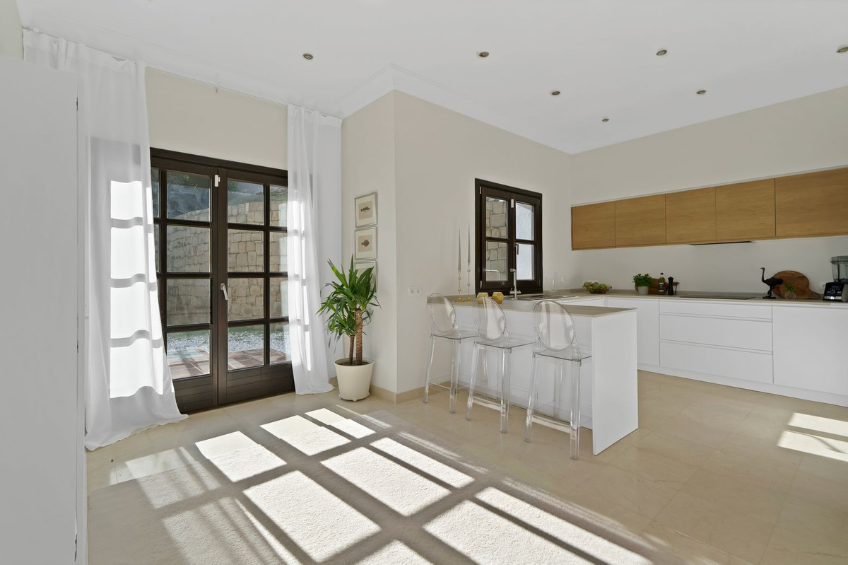 Huis te koop in Benahavís | 5 slaapkamers H5308810