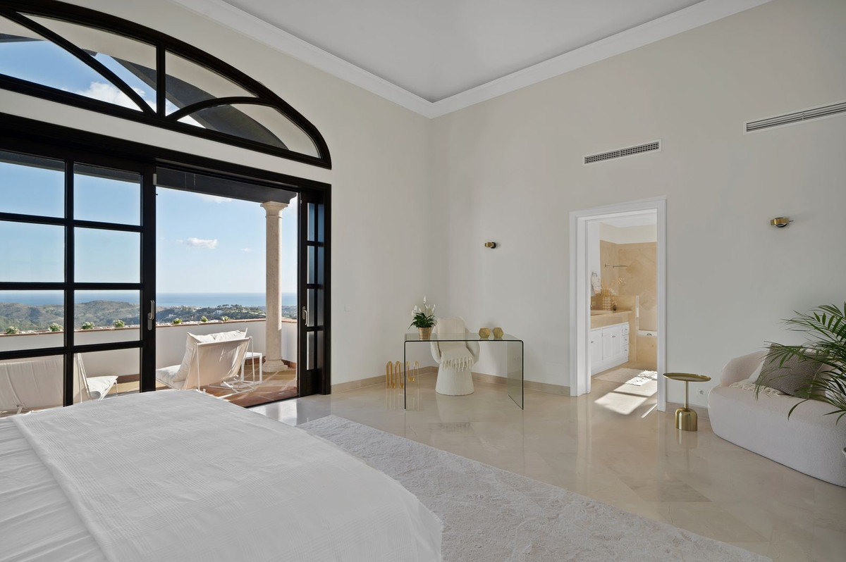 Huis te koop in Benahavís | 5 slaapkamers H5308810