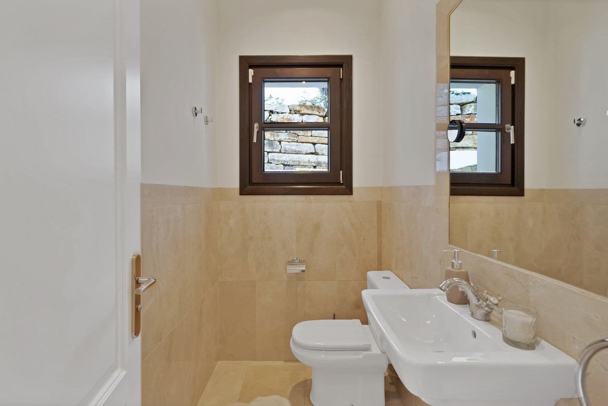 Huis te koop in Benahavís | 5 slaapkamers H5308810