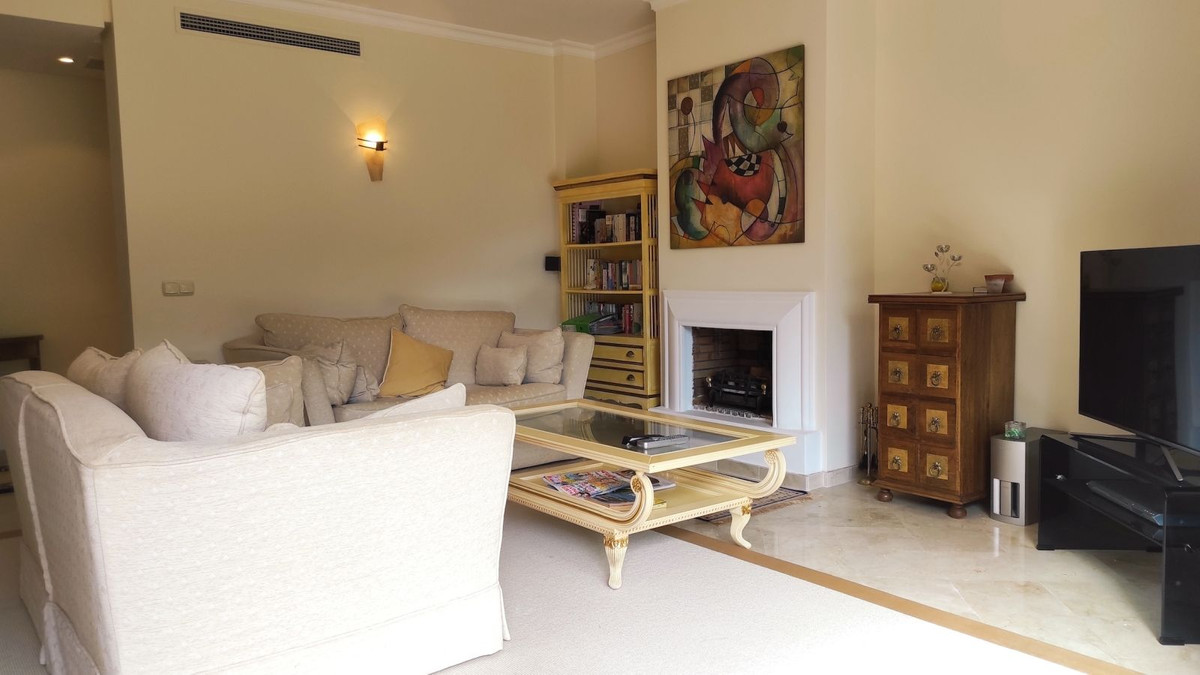 Duplex te koop in Benahavís | 3 slaapkamers H5315893