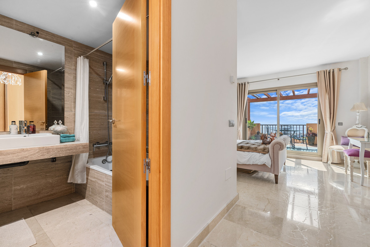 Penthouse te koop in Benahavís | 3 slaapkamers H5322742