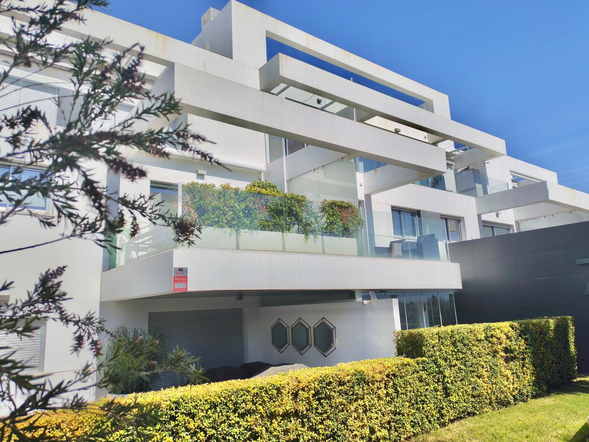Penthouse te koop in Benahavís | 2 slaapkamers H5330644