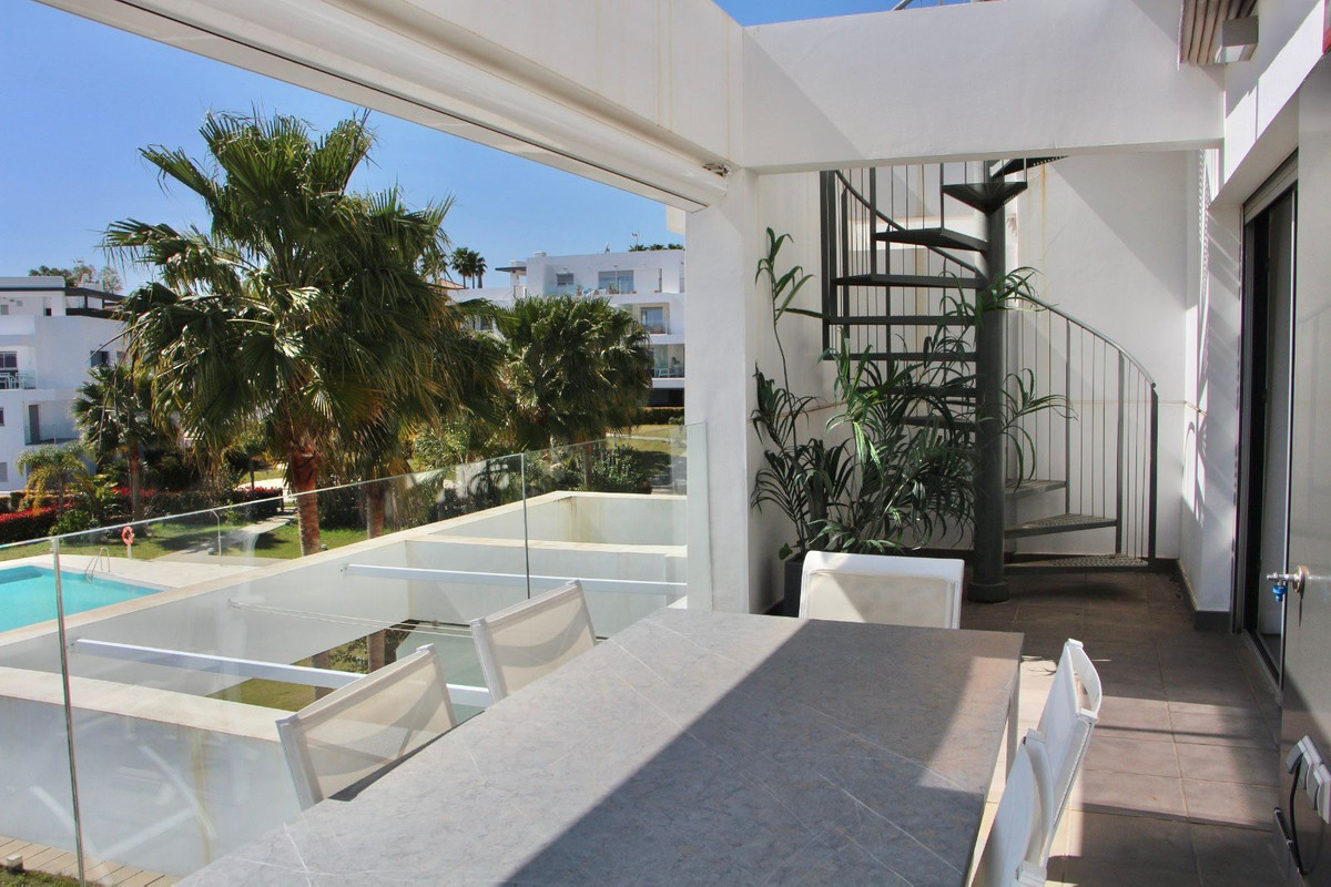 Penthouse te koop in Benahavís | 2 slaapkamers H5330644