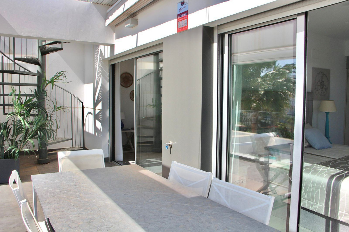 Penthouse te koop in Benahavís | 2 slaapkamers H5330644