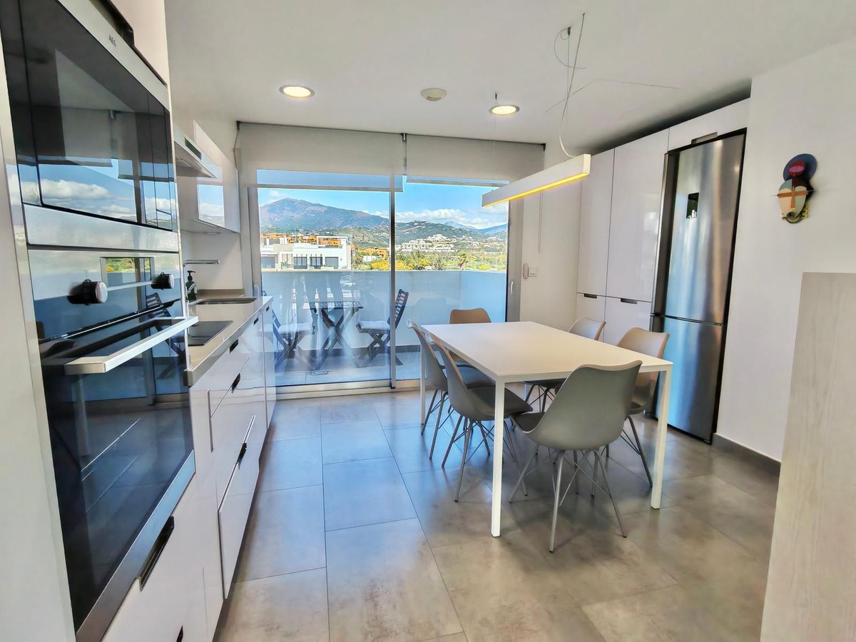 Penthouse te koop in Benahavís | 2 slaapkamers H5330644