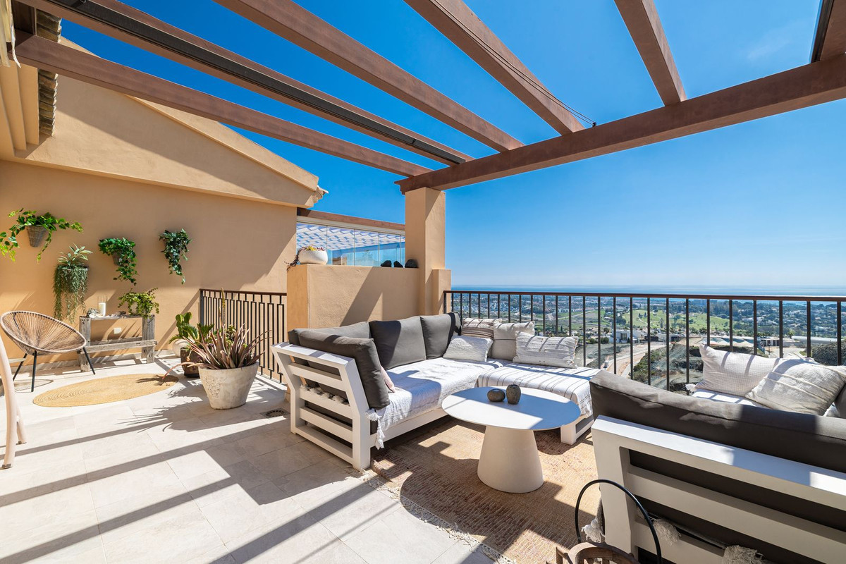 Penthouse te koop in Benahavís | 2 slaapkamers H5343490