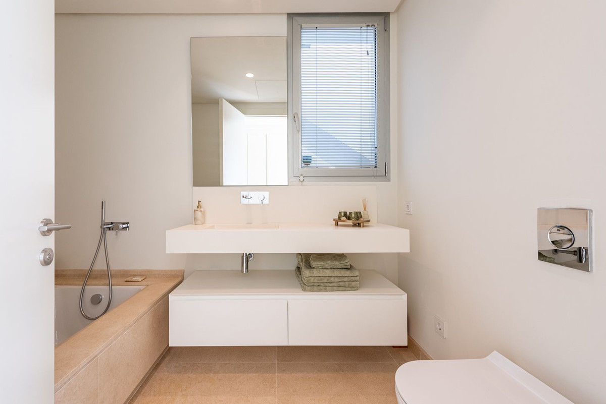 Appartement te koop in Benahavís | 4 slaapkamers H5348098