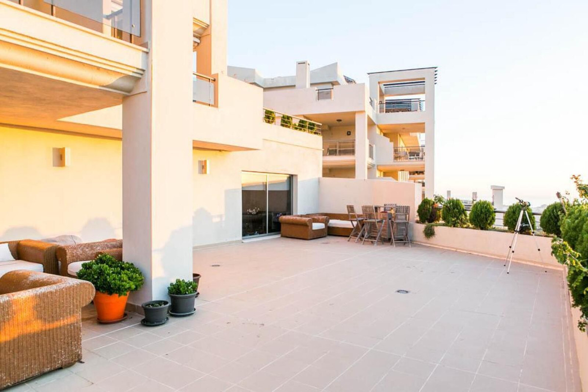 Appartement te koop in Benahavís | 4 slaapkamers H5352640