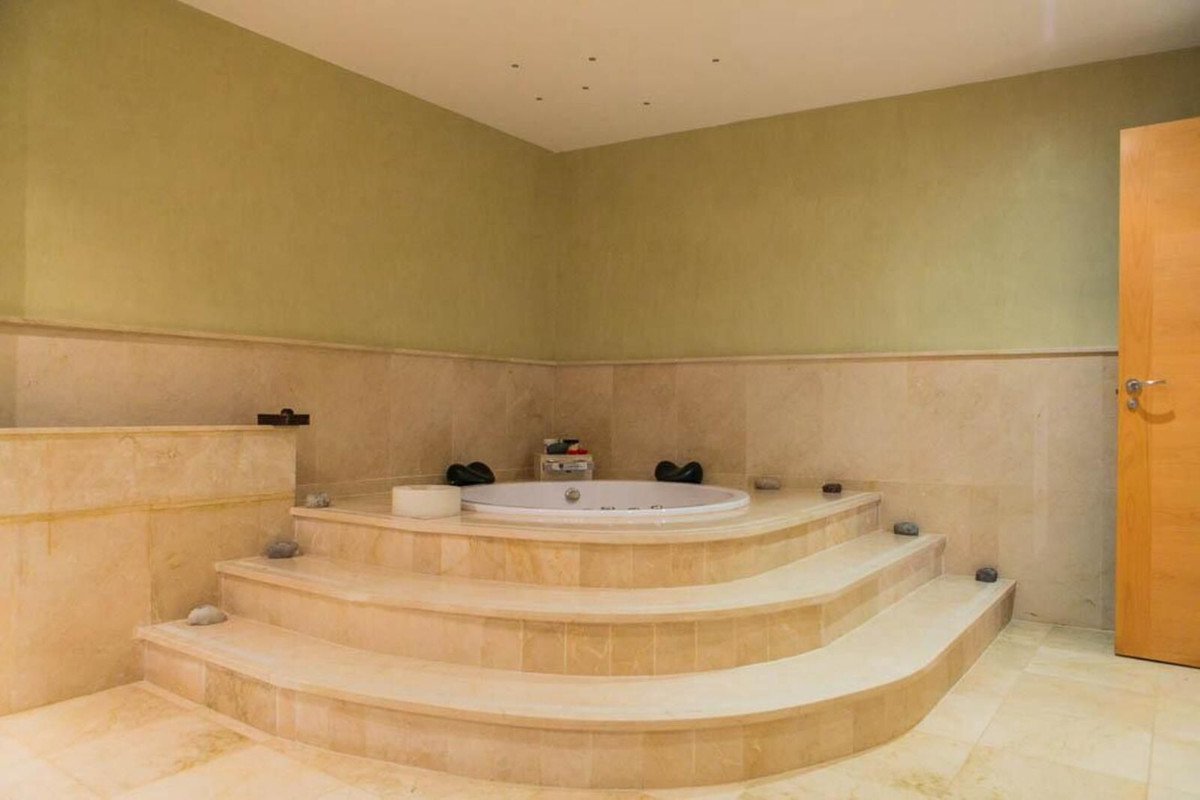 Appartement te koop in Benahavís | 4 slaapkamers H5352640