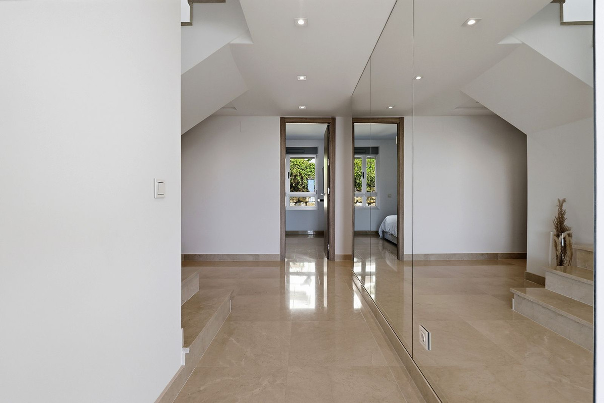 Property main view 25