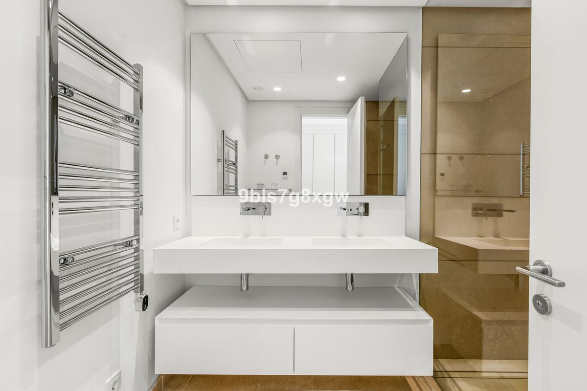 Appartement te koop in Benahavís | 3 slaapkamers H5360644