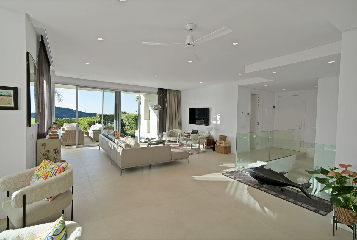 Duplex te koop in Benahavís | 3 slaapkamers H5361448