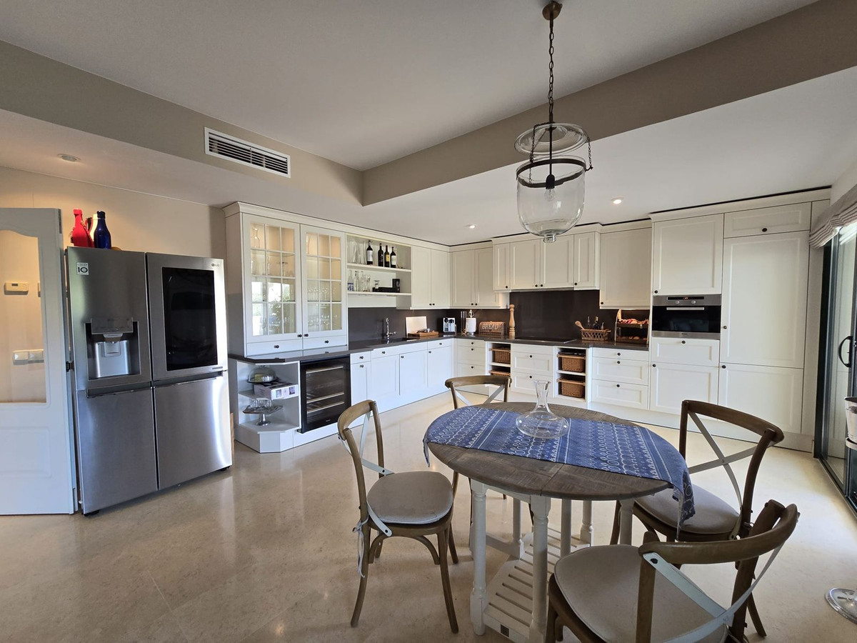 Appartement te koop in Benahavís | 2 slaapkamers H5364835