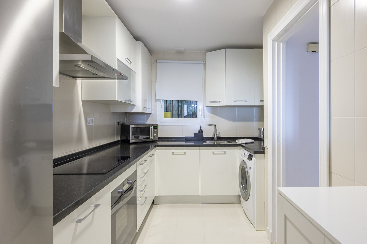 Appartement te koop in Benahavís | 2 slaapkamers H5374354