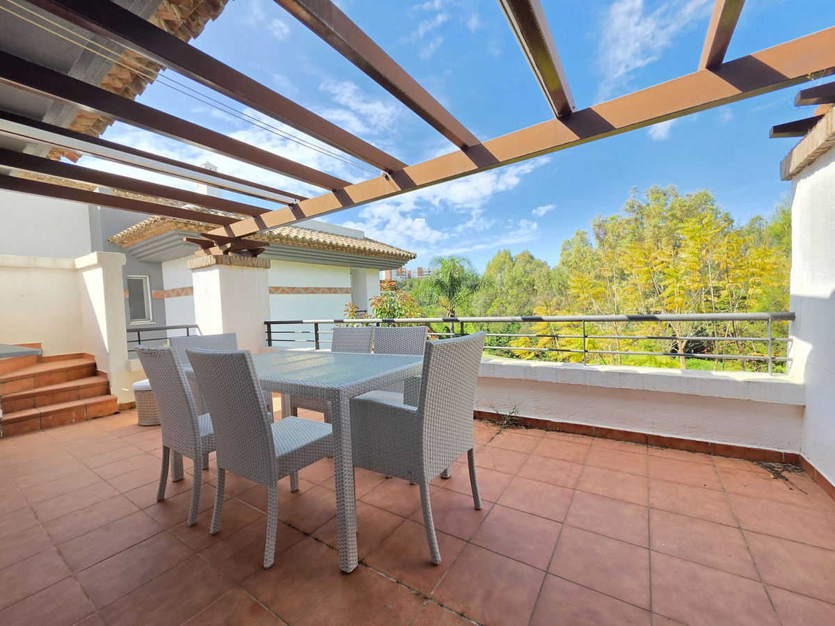 Penthouse te koop in Benahavís | 3 slaapkamers H5374882
