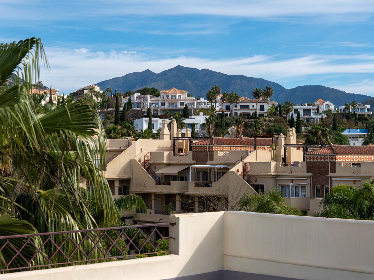 Penthouse te koop in Benahavís | 2 slaapkamers H5382268