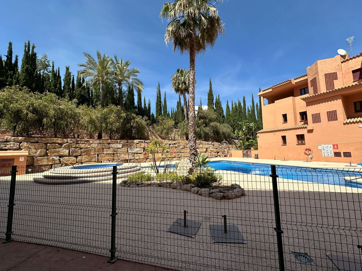 Duplex te koop in Benahavís | 1 slaapkamers H5400091