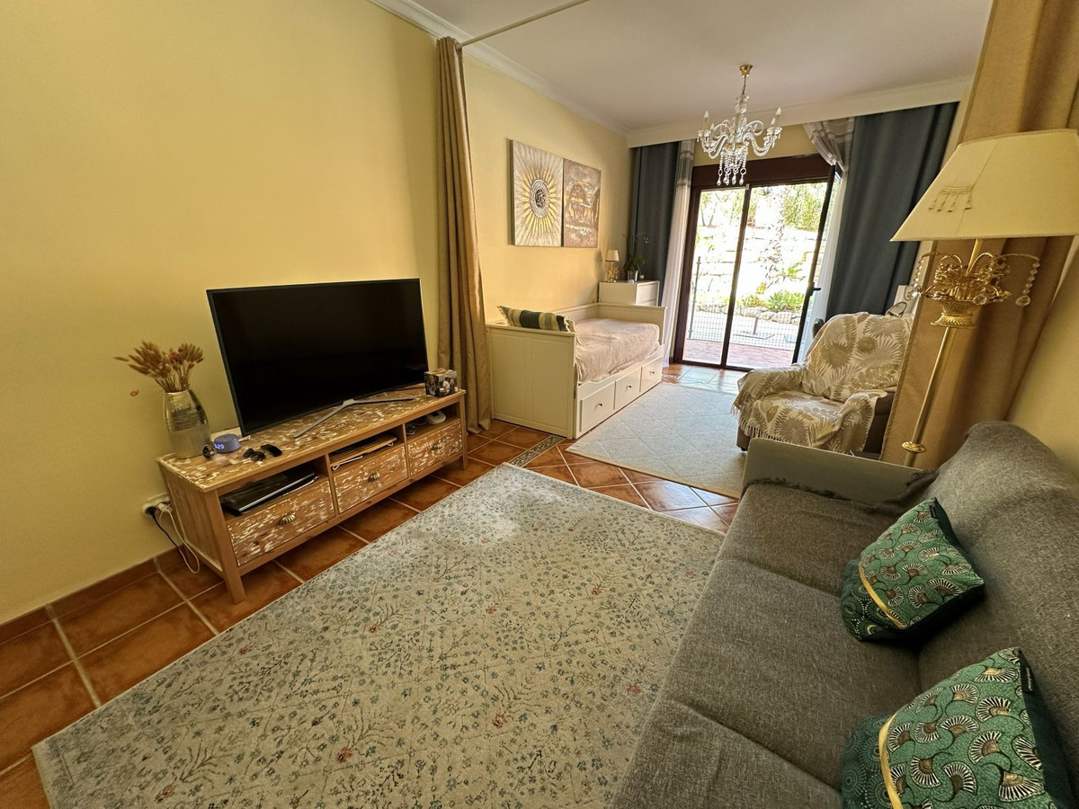 Duplex te koop in Benahavís | 1 slaapkamers H5400091