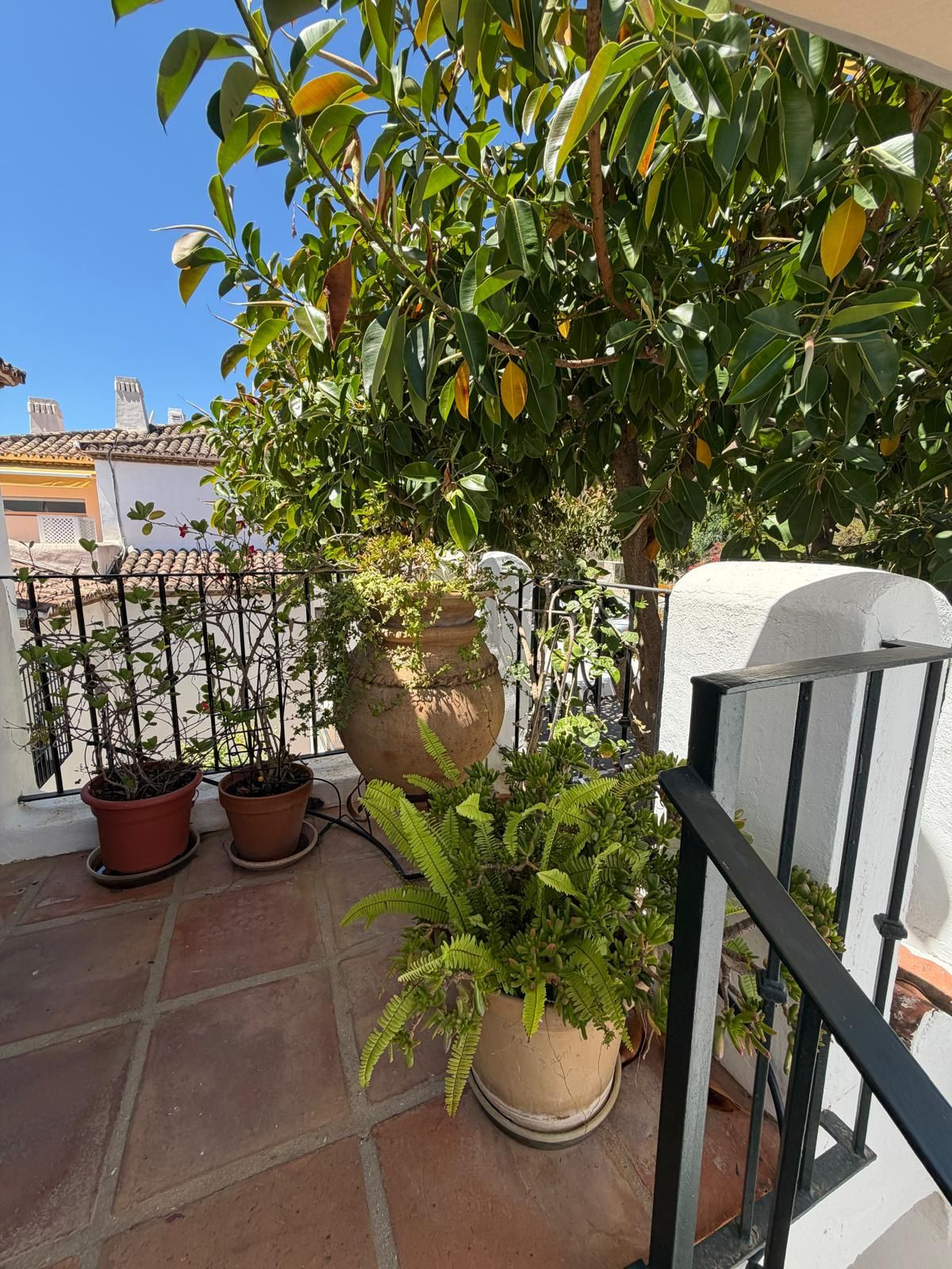 Penthouse te koop in Benahavís | 2 slaapkamers H5401108