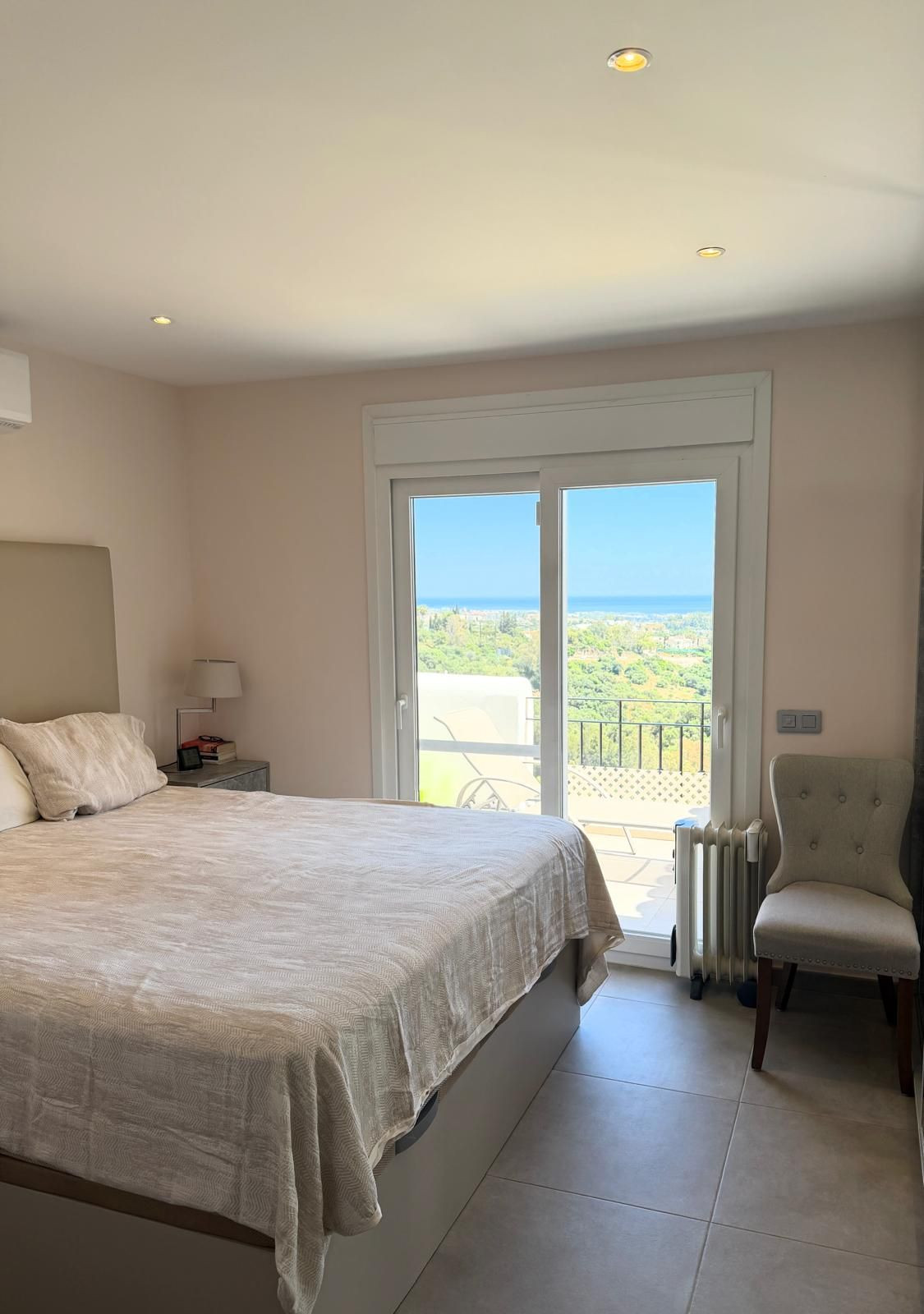 Penthouse te koop in Benahavís | 2 slaapkamers H5401108