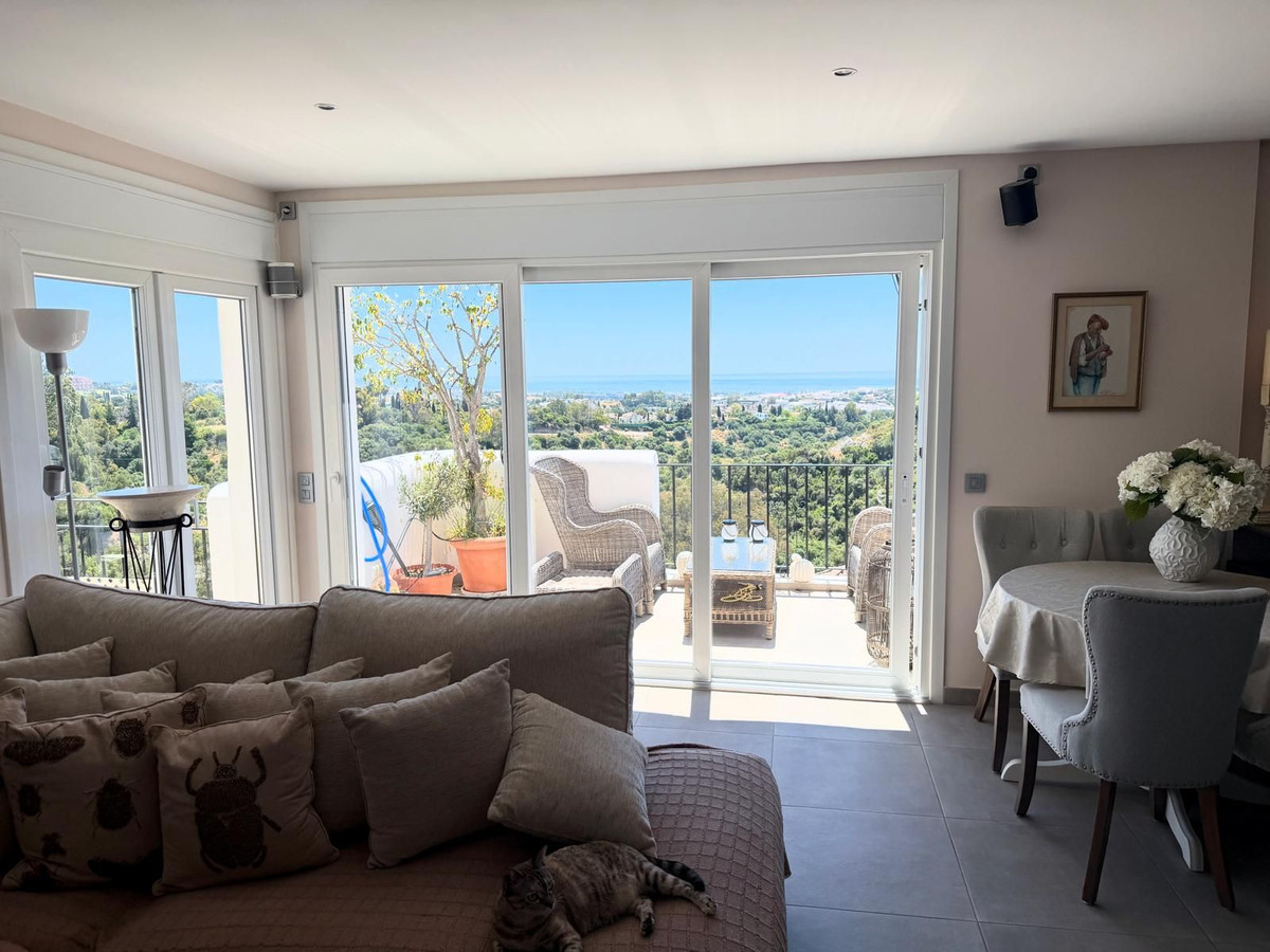 Penthouse te koop in Benahavís | 2 slaapkamers H5401108