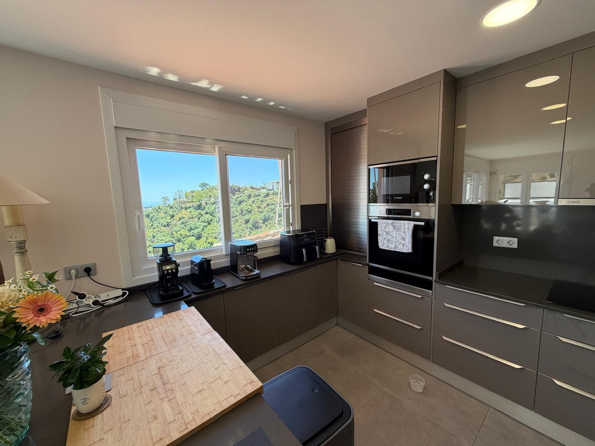 Penthouse te koop in Benahavís | 2 slaapkamers H5401108