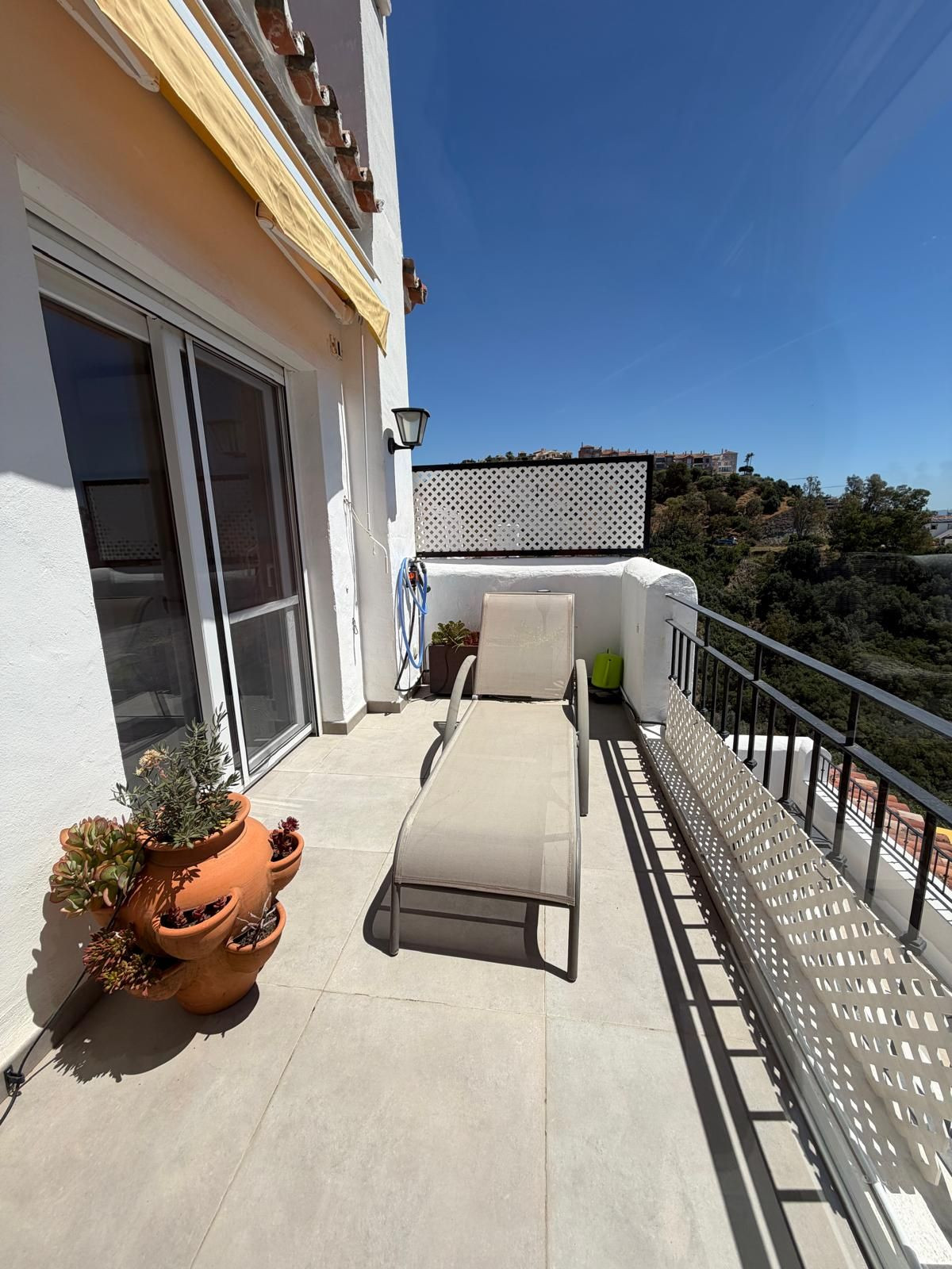 Penthouse te koop in Benahavís | 2 slaapkamers H5401108