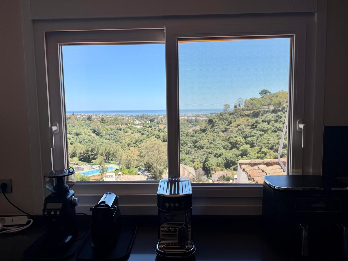 Penthouse te koop in Benahavís | 2 slaapkamers H5401108