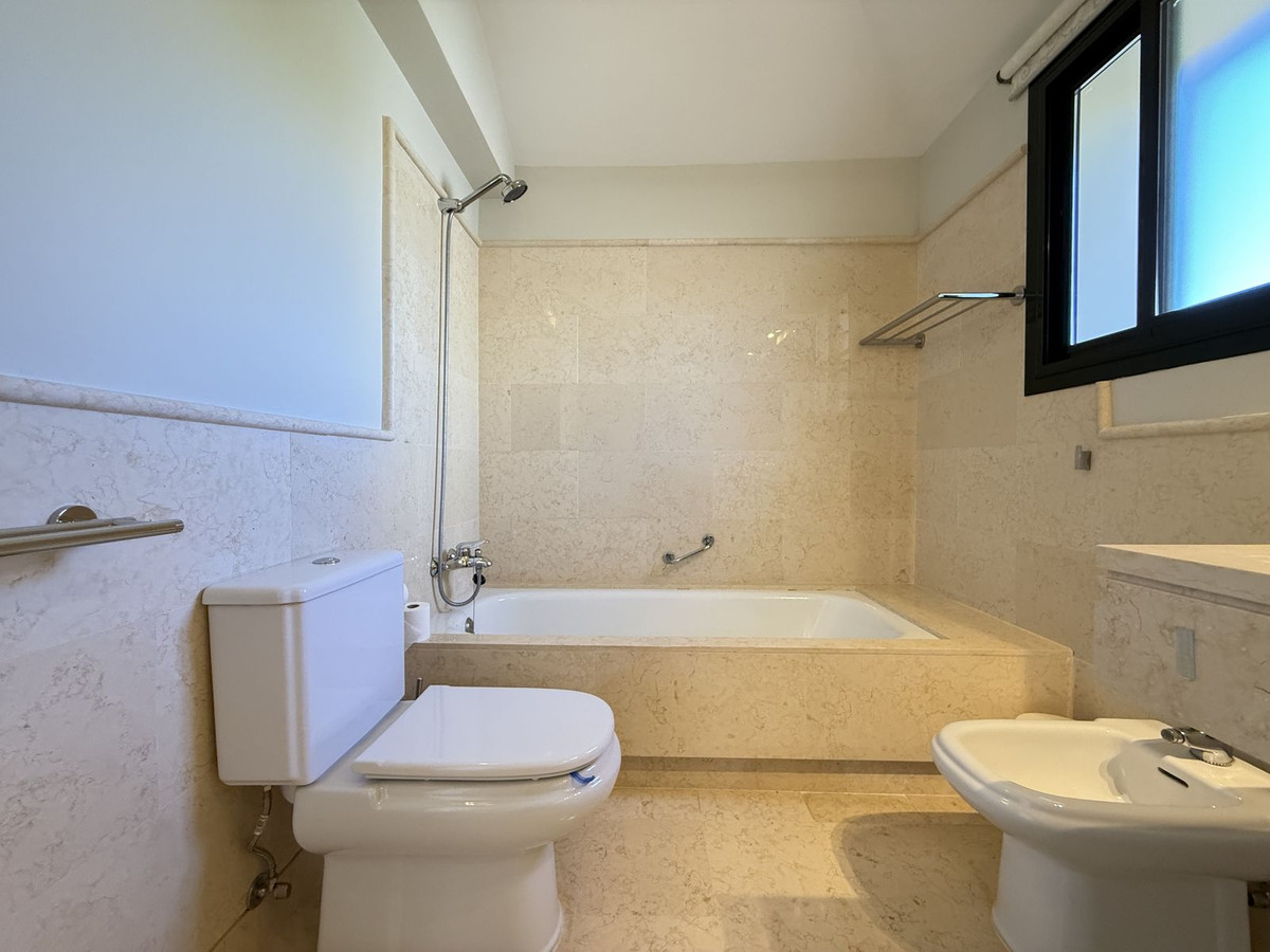 Appartement te koop in Benahavís | 3 slaapkamers H5408053
