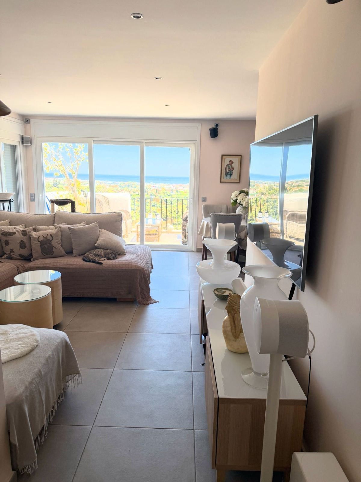 Penthouse te koop in Benahavís | 2 slaapkamers H5411941