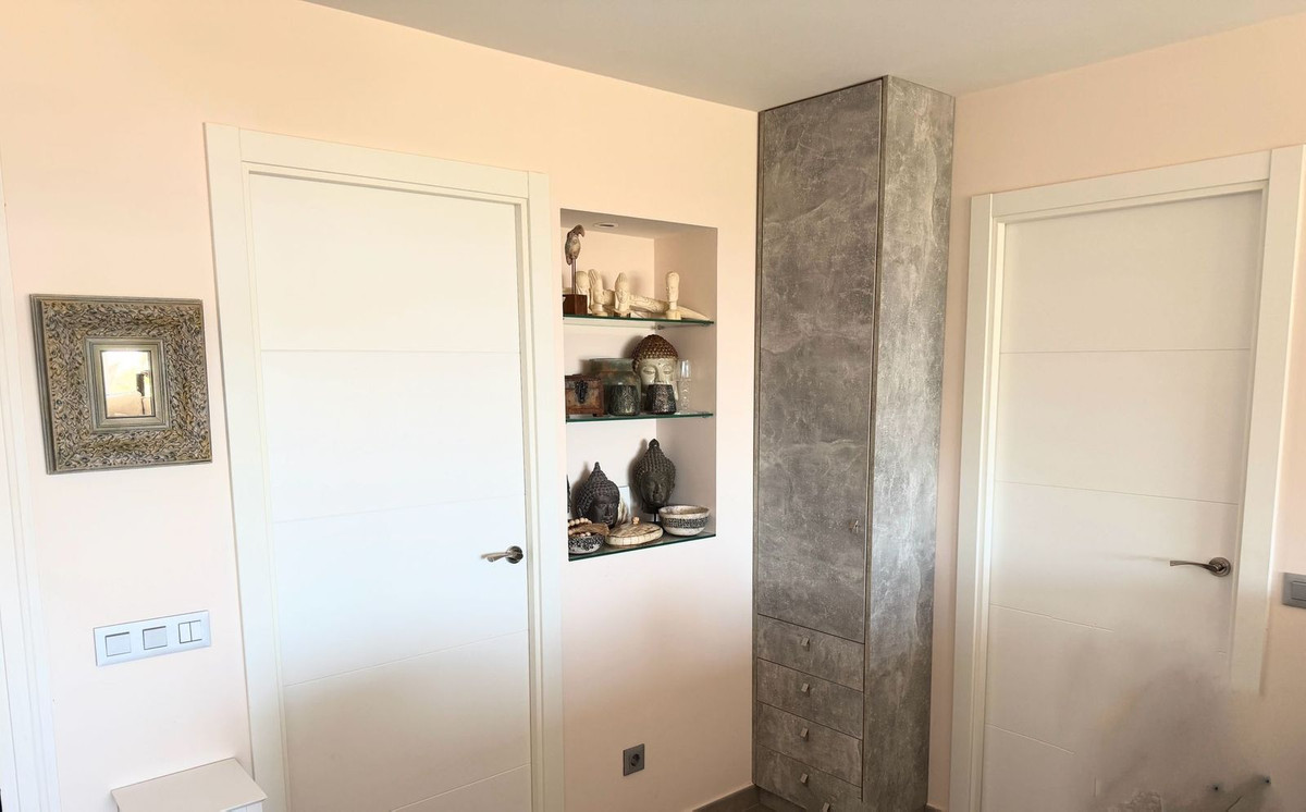 Penthouse te koop in Benahavís | 2 slaapkamers H5411941