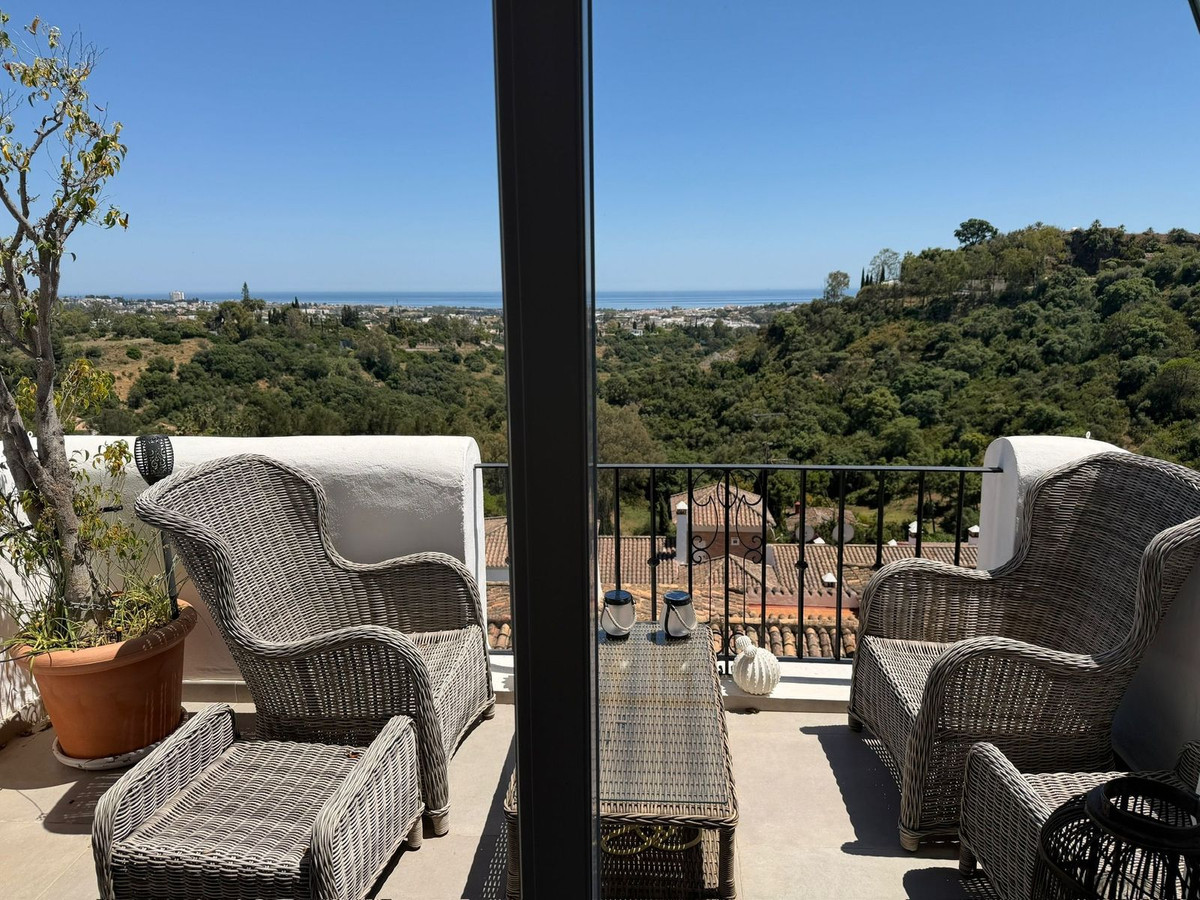 Penthouse te koop in Benahavís | 2 slaapkamers H5411941
