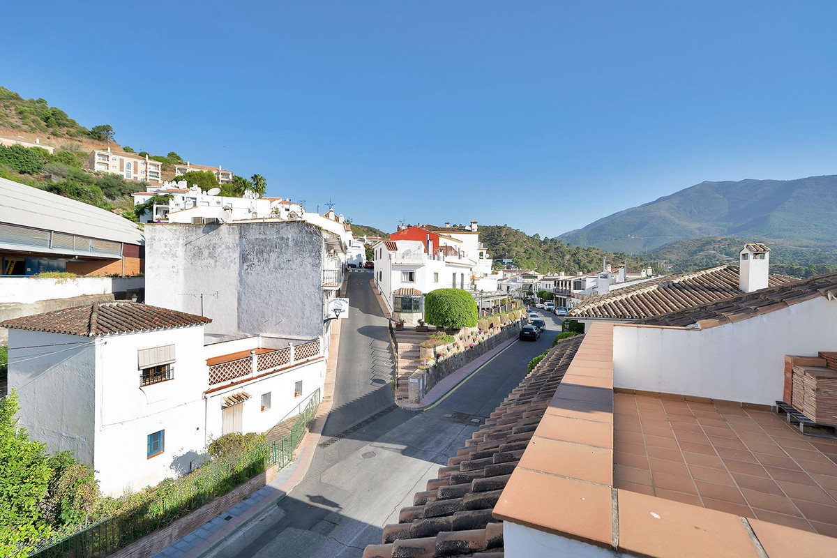Property main view 25