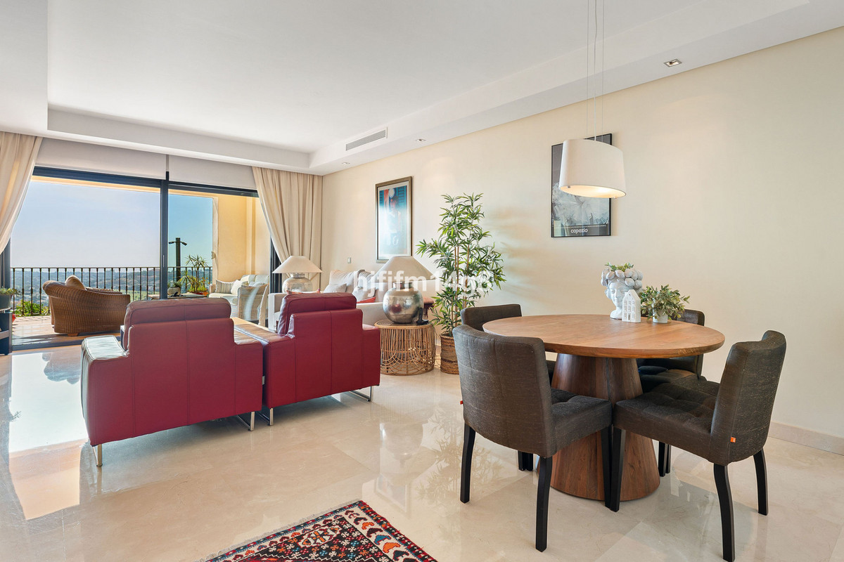 Appartement te koop in Benahavís | 2 slaapkamers H5413534