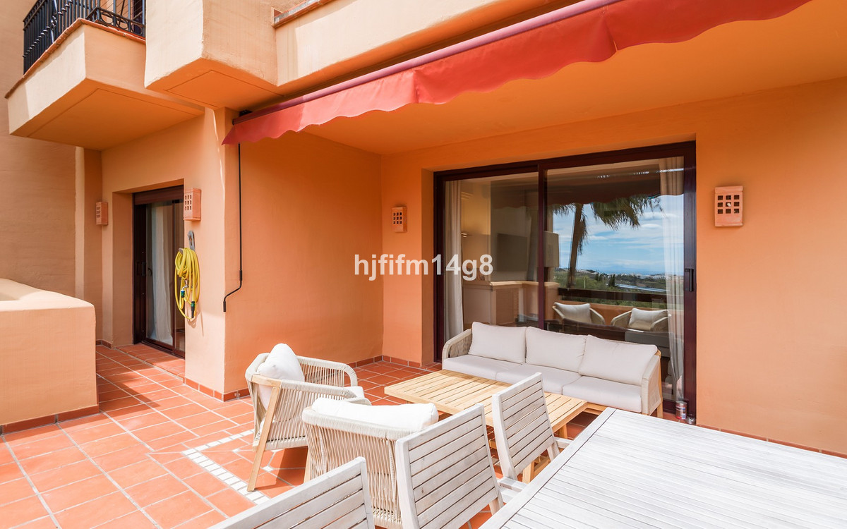Appartement te koop in Benahavís | 2 slaapkamers H5428021