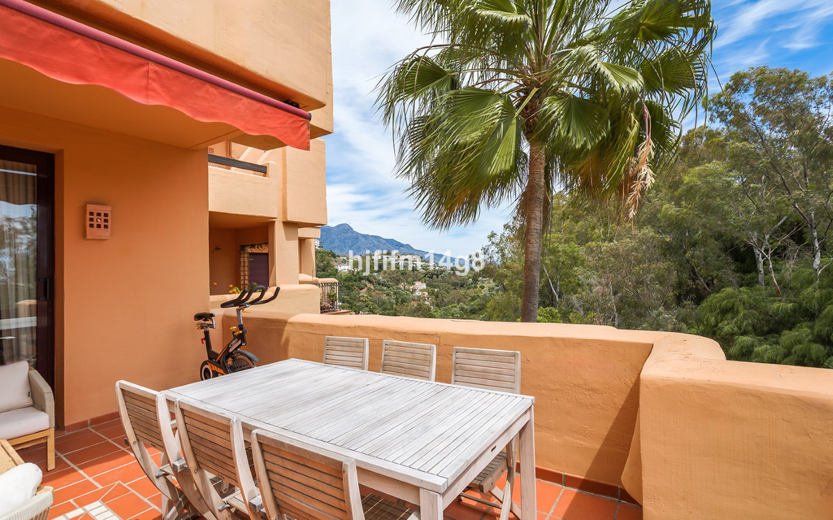 Appartement te koop in Benahavís | 2 slaapkamers H5428021