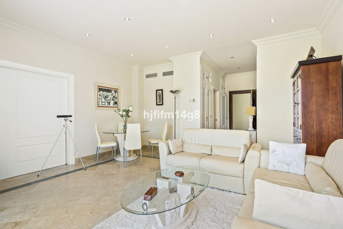 Appartement te koop in Benahavís | 1 slaapkamers H5428024