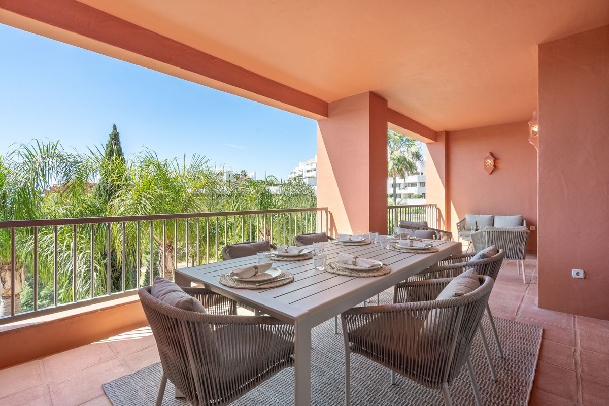 Appartement te koop in Benahavís | 2 slaapkamers H5433796