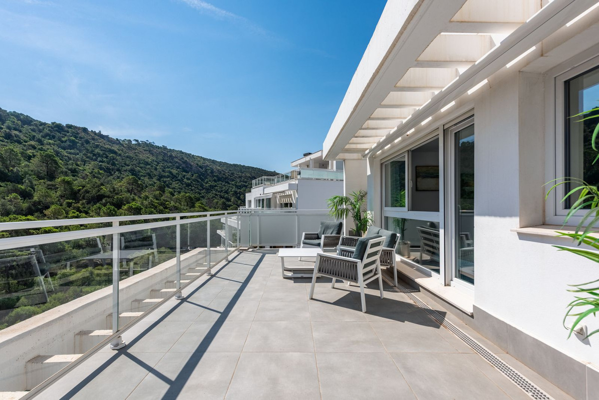 Penthouse te koop in Benahavís | 3 slaapkamers H5433970