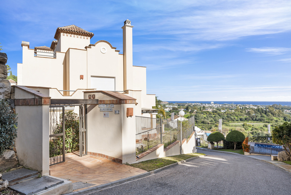 Penthouse te koop in Benahavís | 4 slaapkamers H5440771