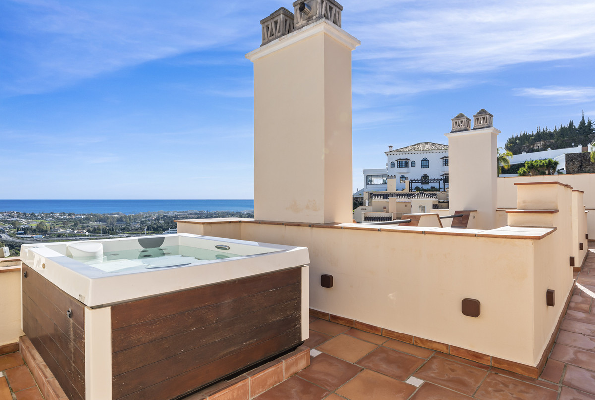 Penthouse te koop in Benahavís | 4 slaapkamers H5440771