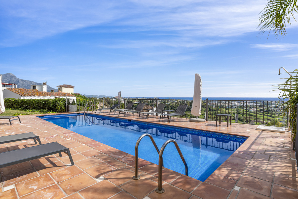 Penthouse te koop in Benahavís | 4 slaapkamers H5440771