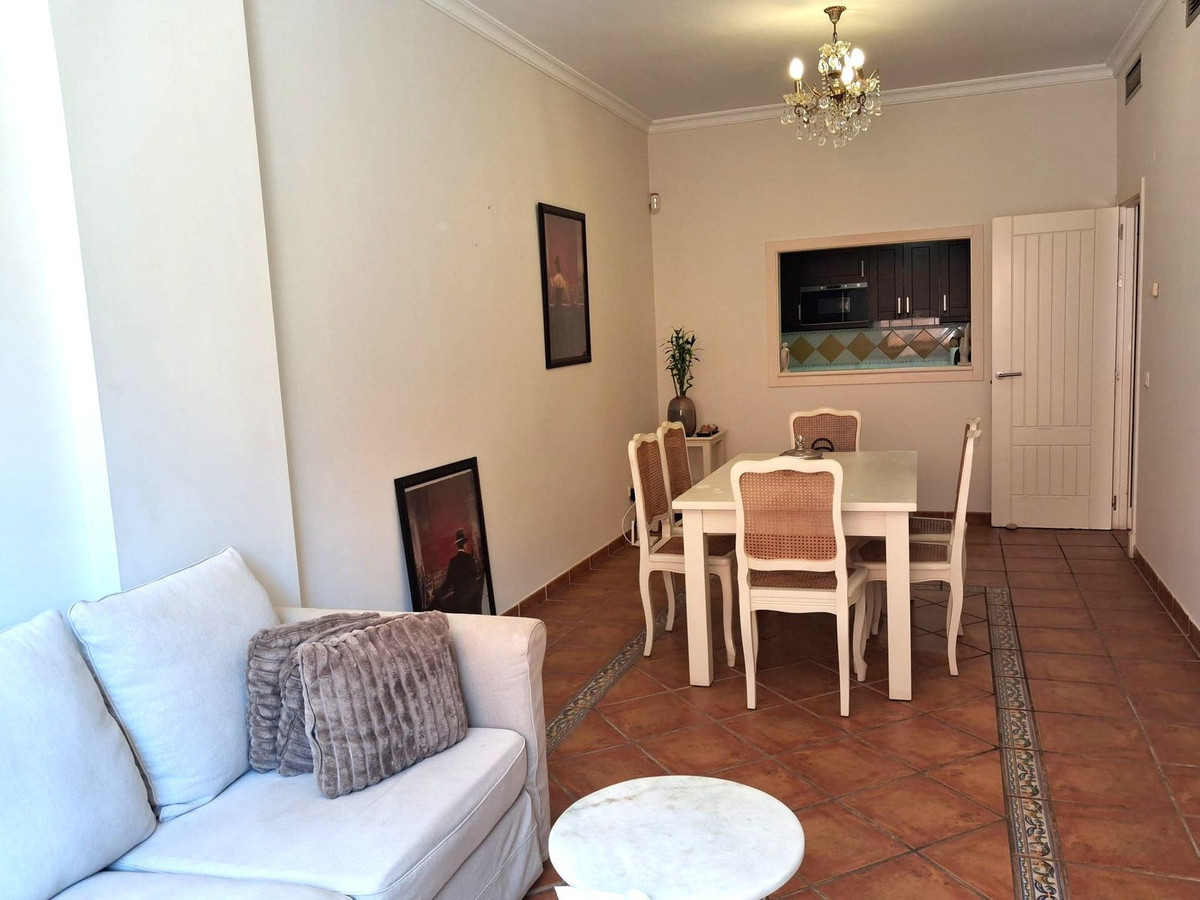 Penthouse te koop in Benahavís | 1 slaapkamers H5452303