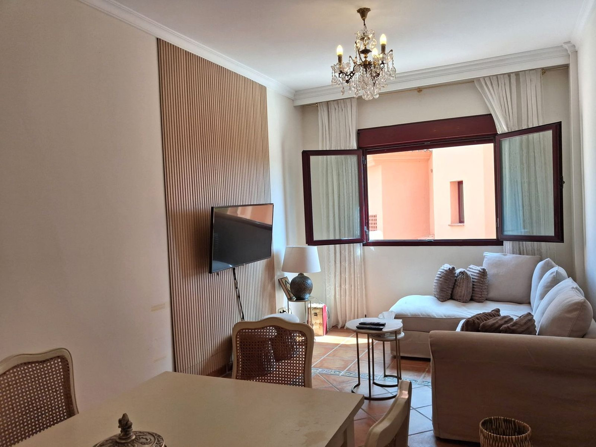 Penthouse te koop in Benahavís | 1 slaapkamers H5452303